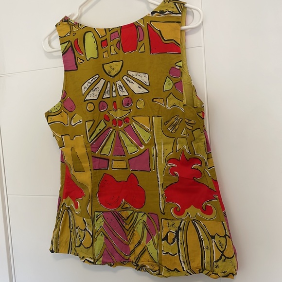 Edme & Esyllte (Anthro) Green Sleeveless Side Zip Top - Picture 4 of 7